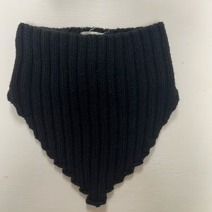 Black Knit Crop Top